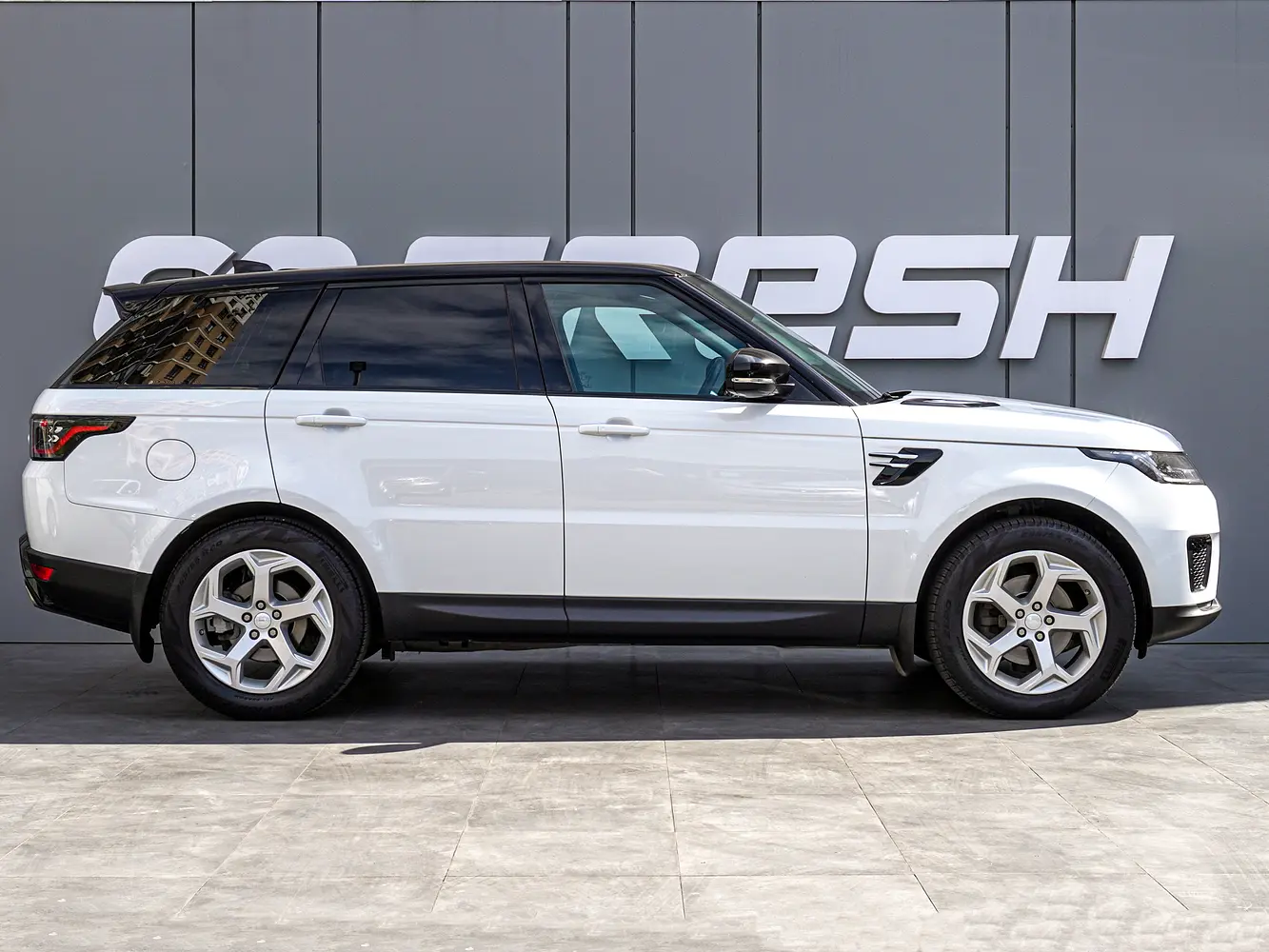 Land Rover