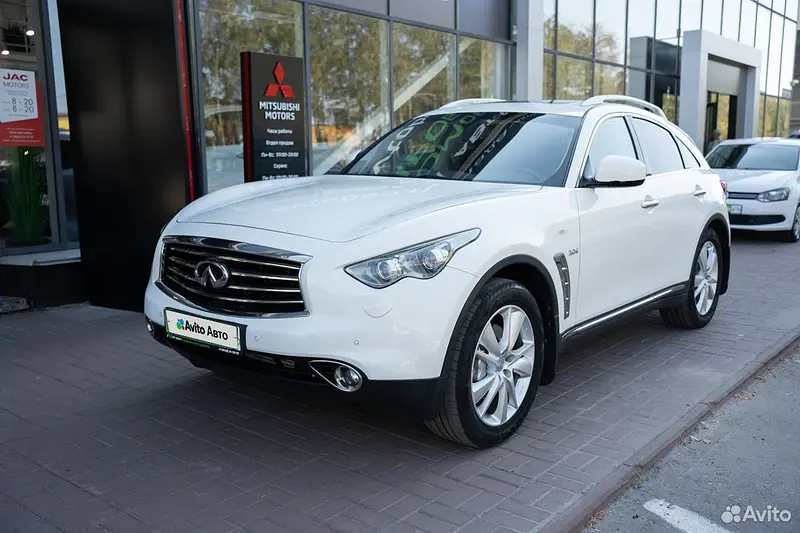 QX70