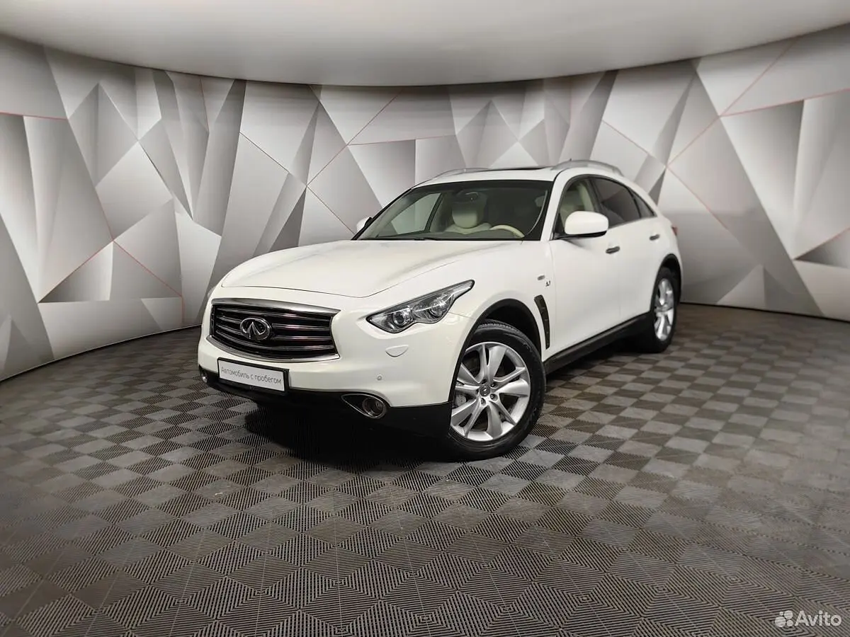 Infiniti