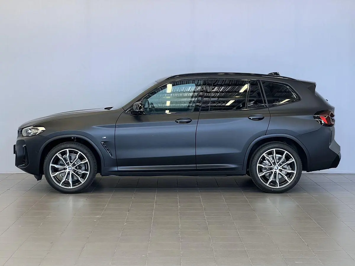 BMW