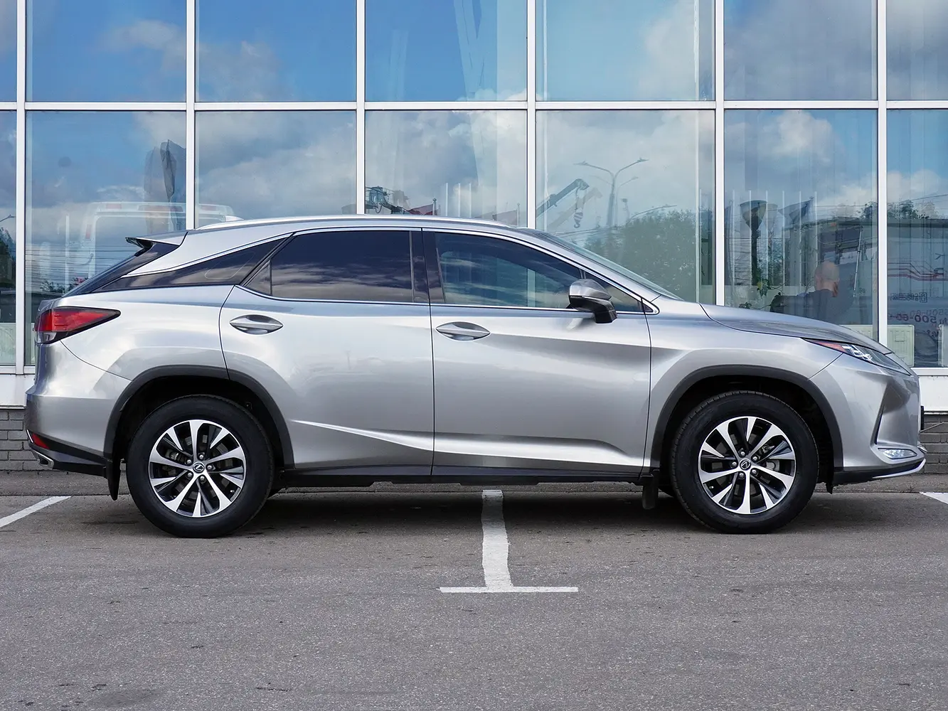 Lexus