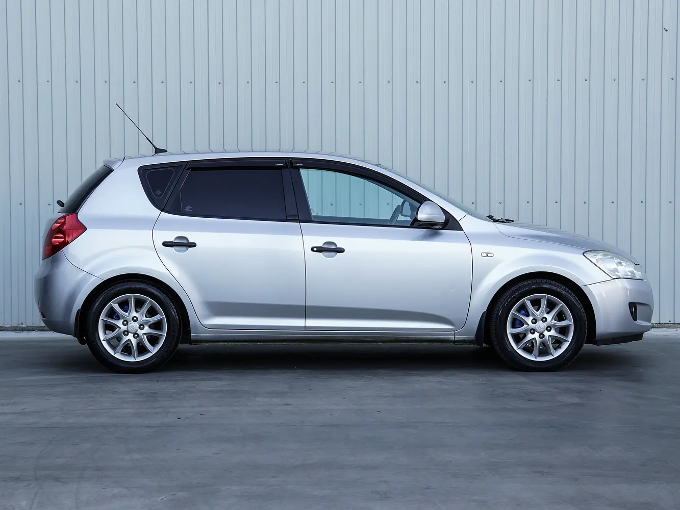 Kia