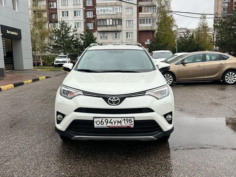 RAV4