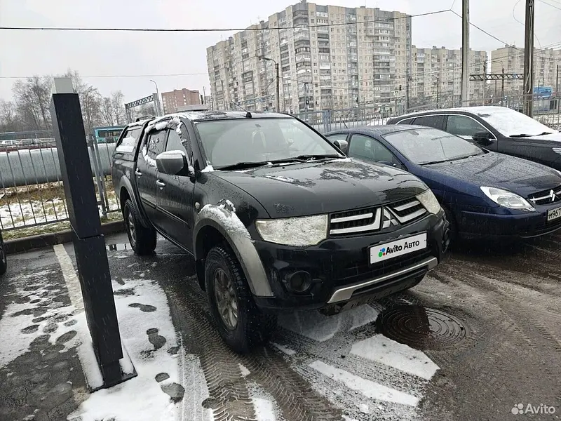 L200