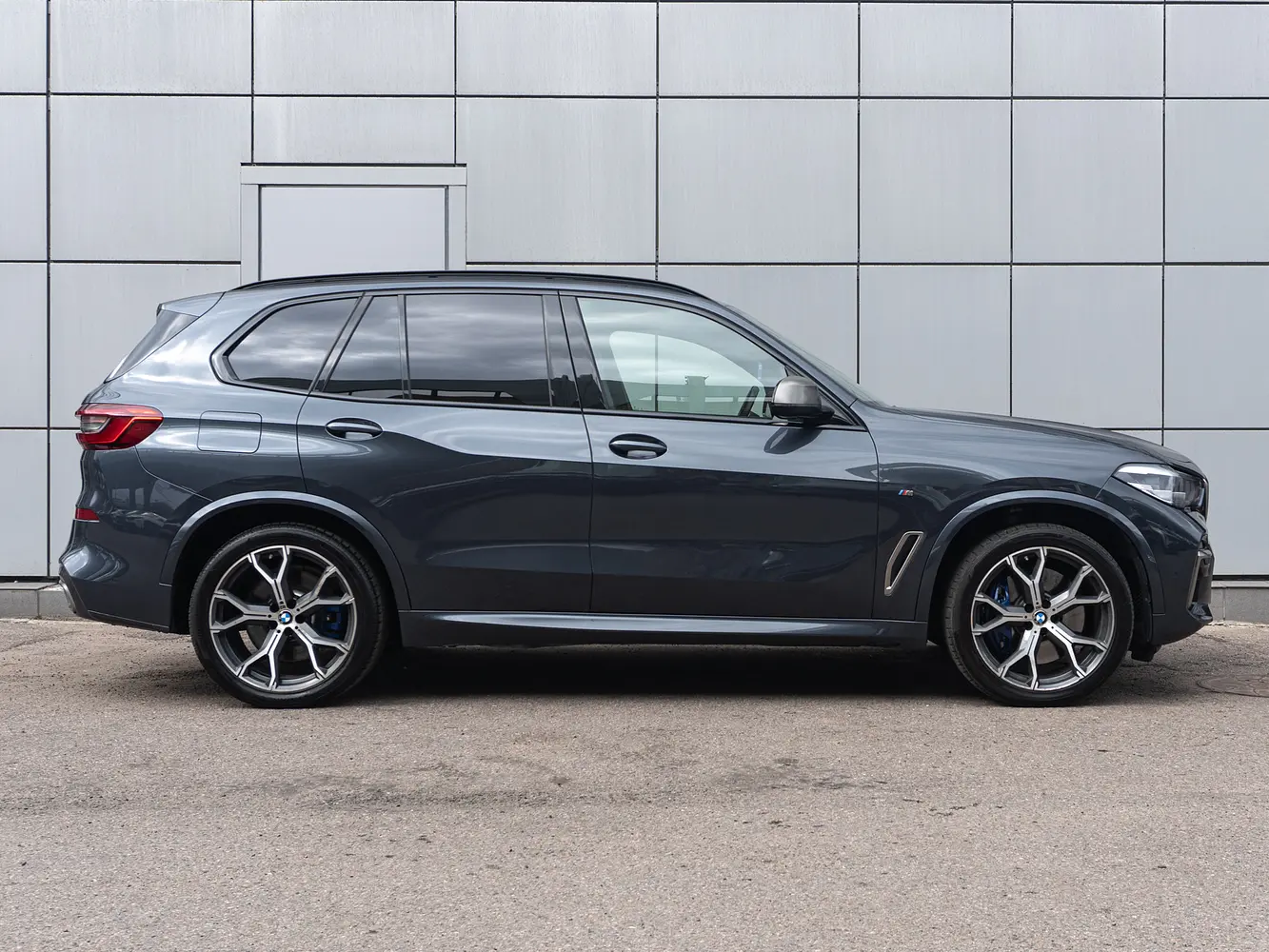 BMW