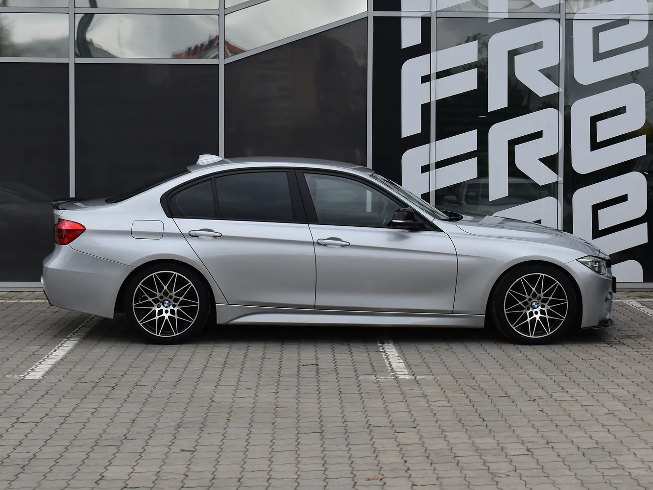 BMW