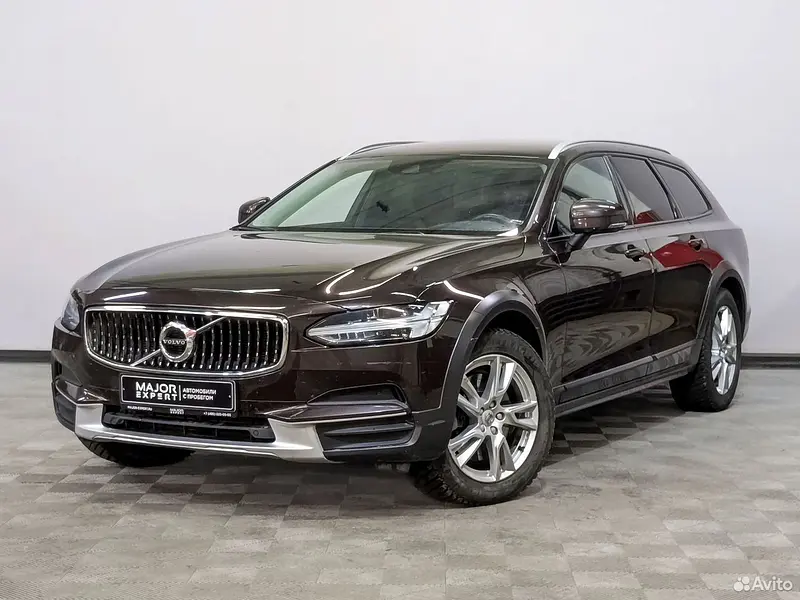 V90 Cross Country