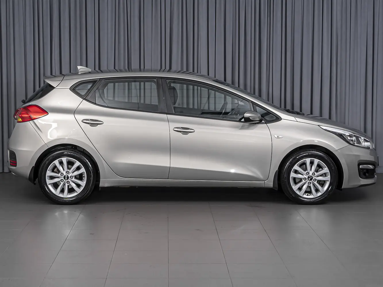 Kia