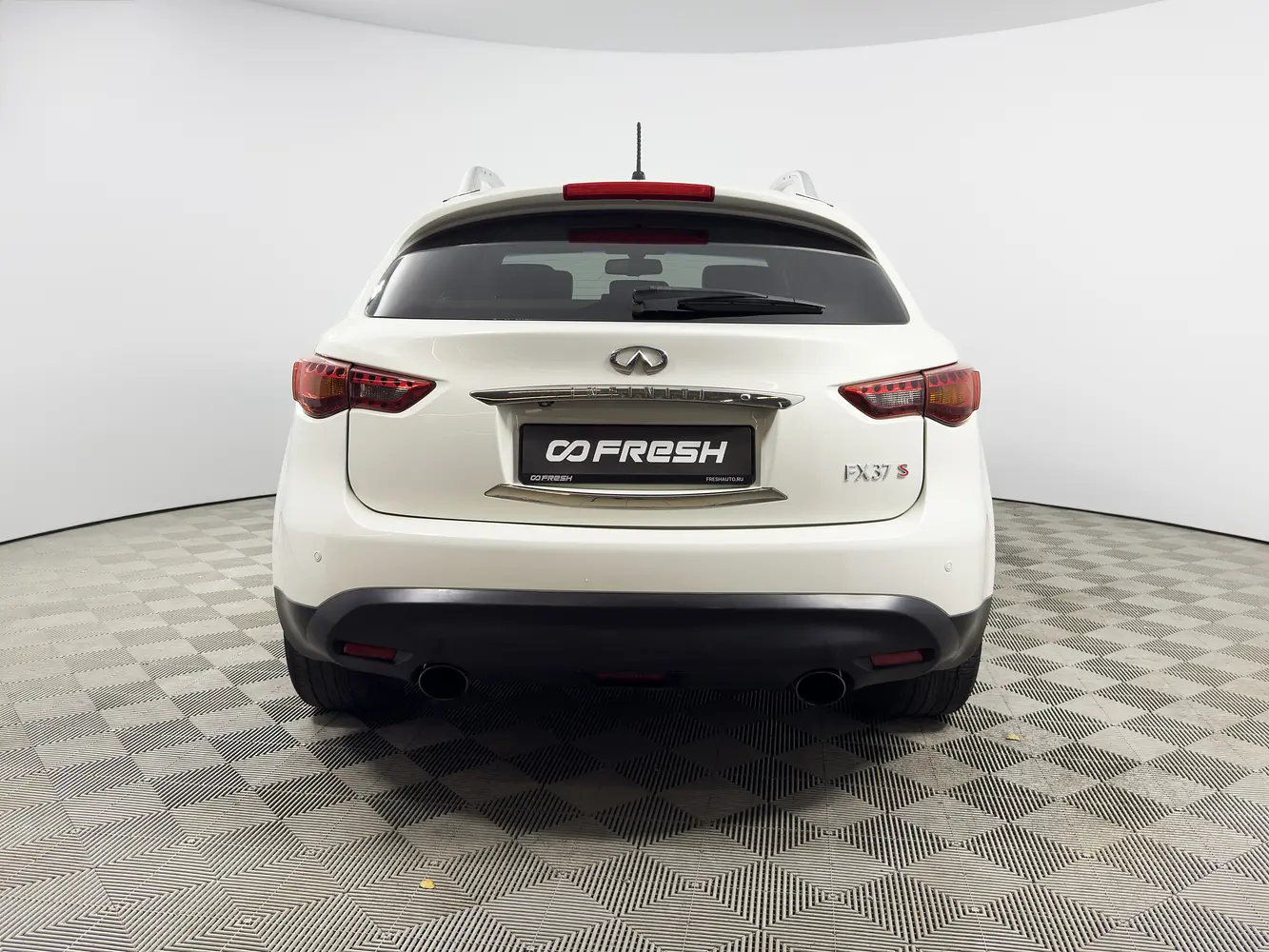 Infiniti