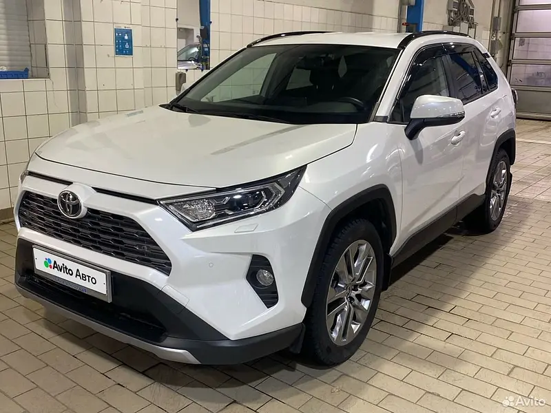 RAV4