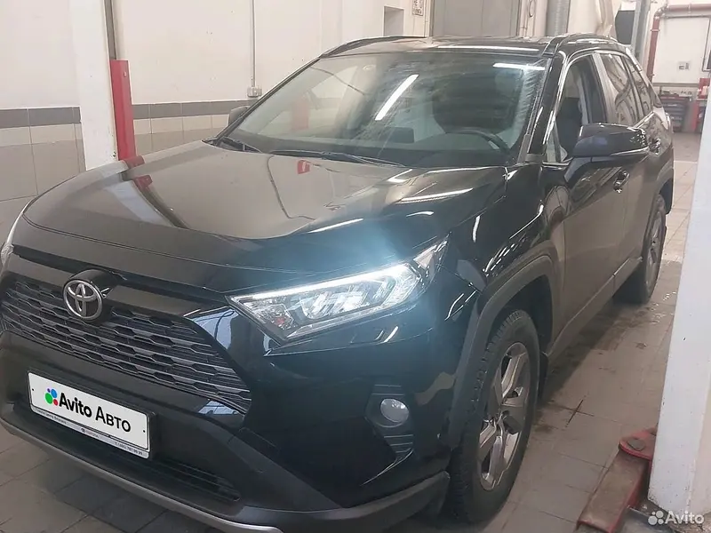 RAV4