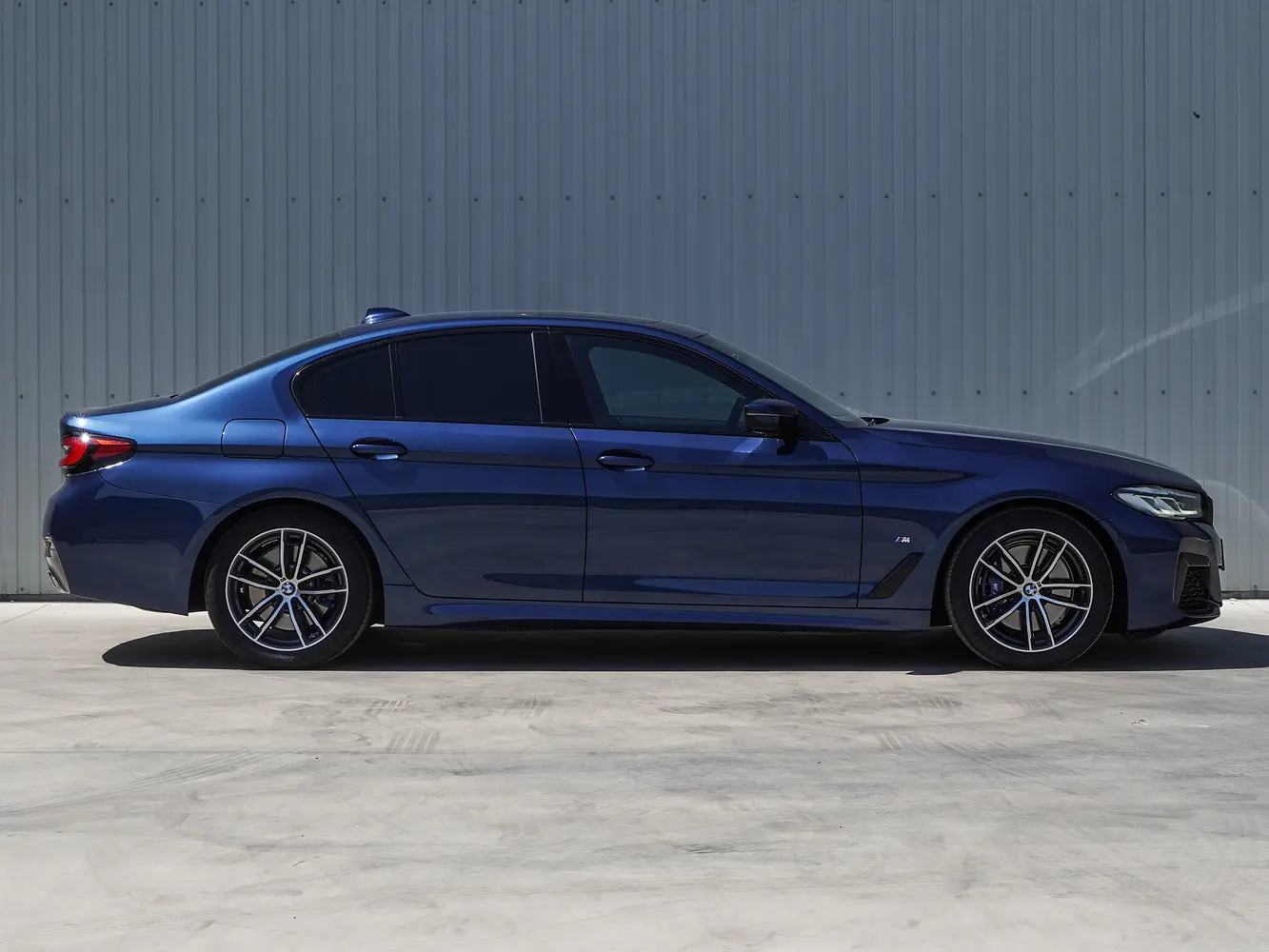 BMW