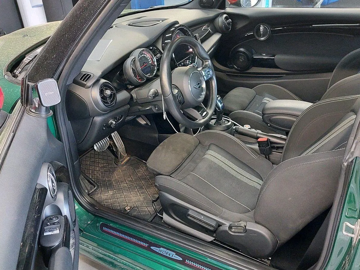 MINI