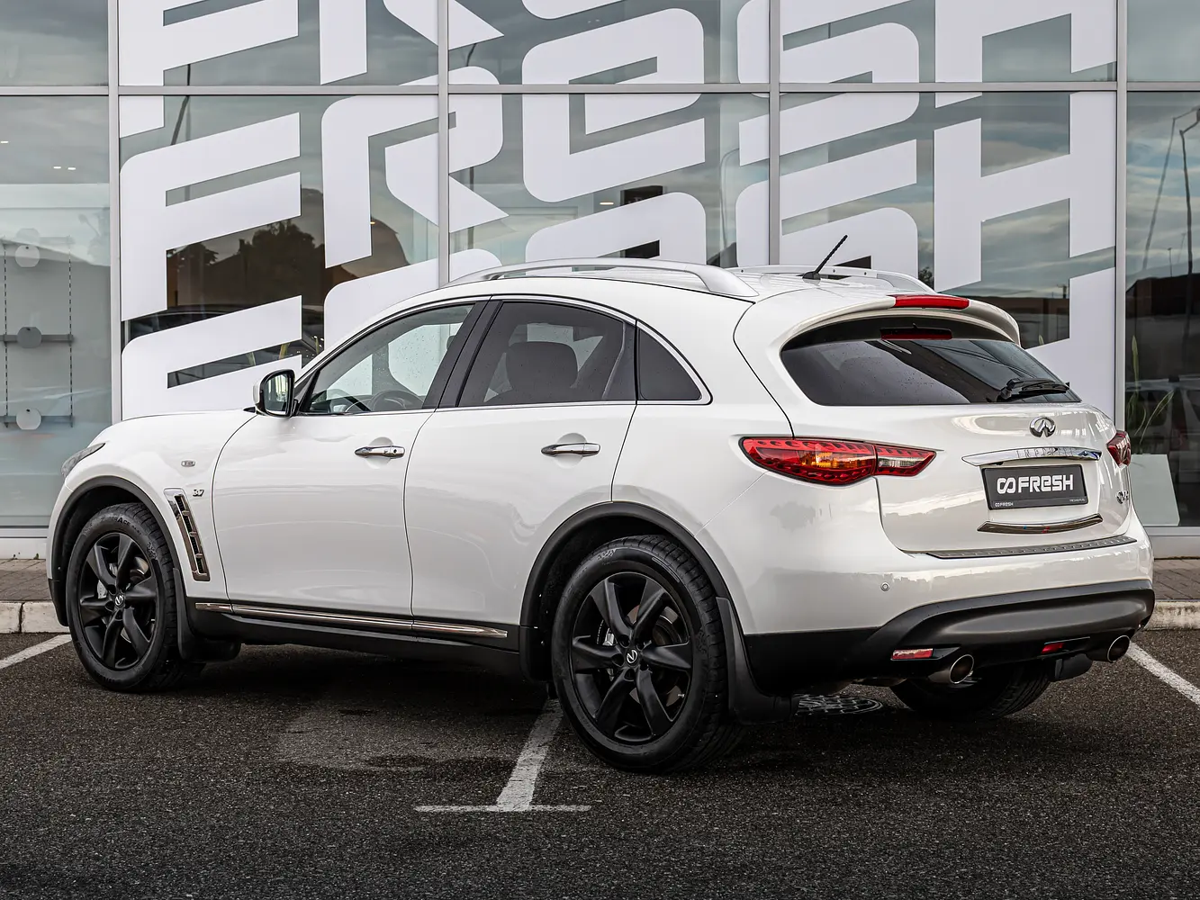 Infiniti