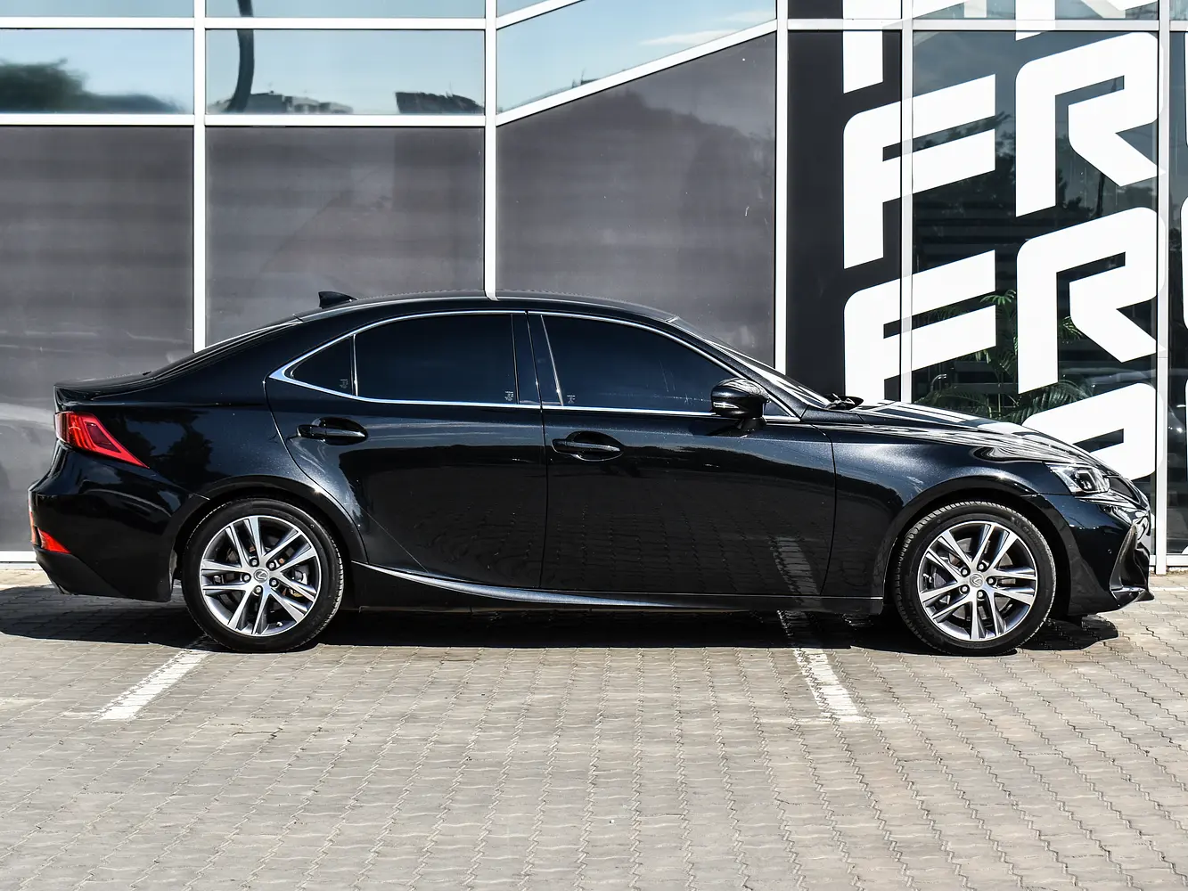 Lexus