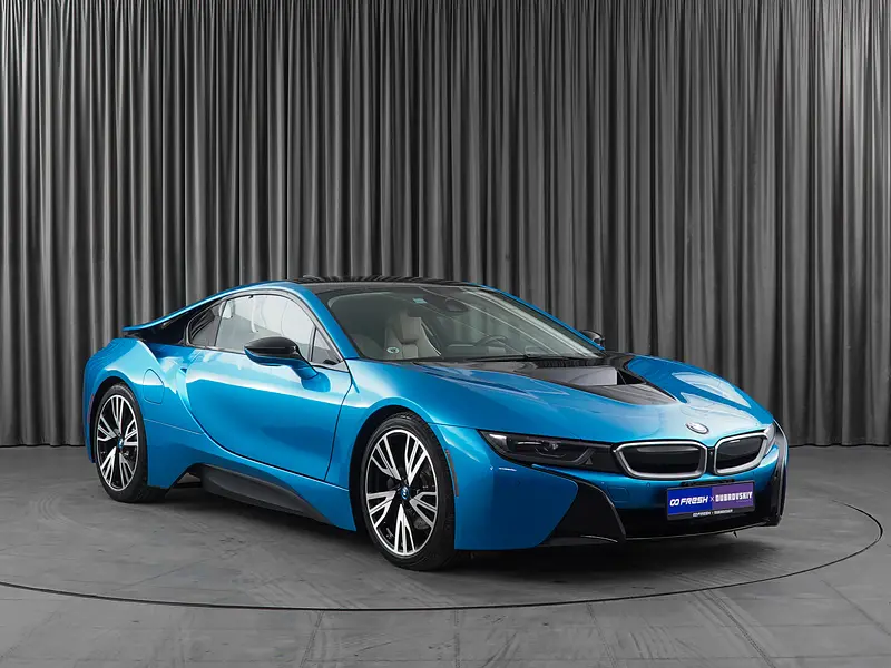 i8