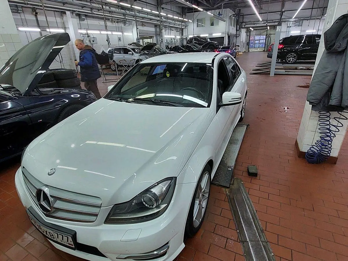 Mercedes-Benz