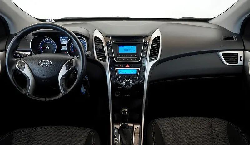 i30