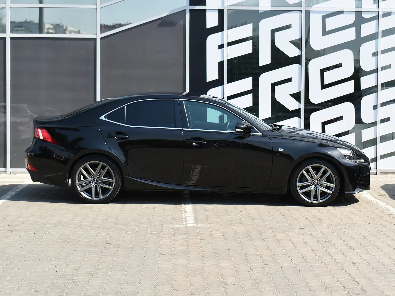 Lexus
