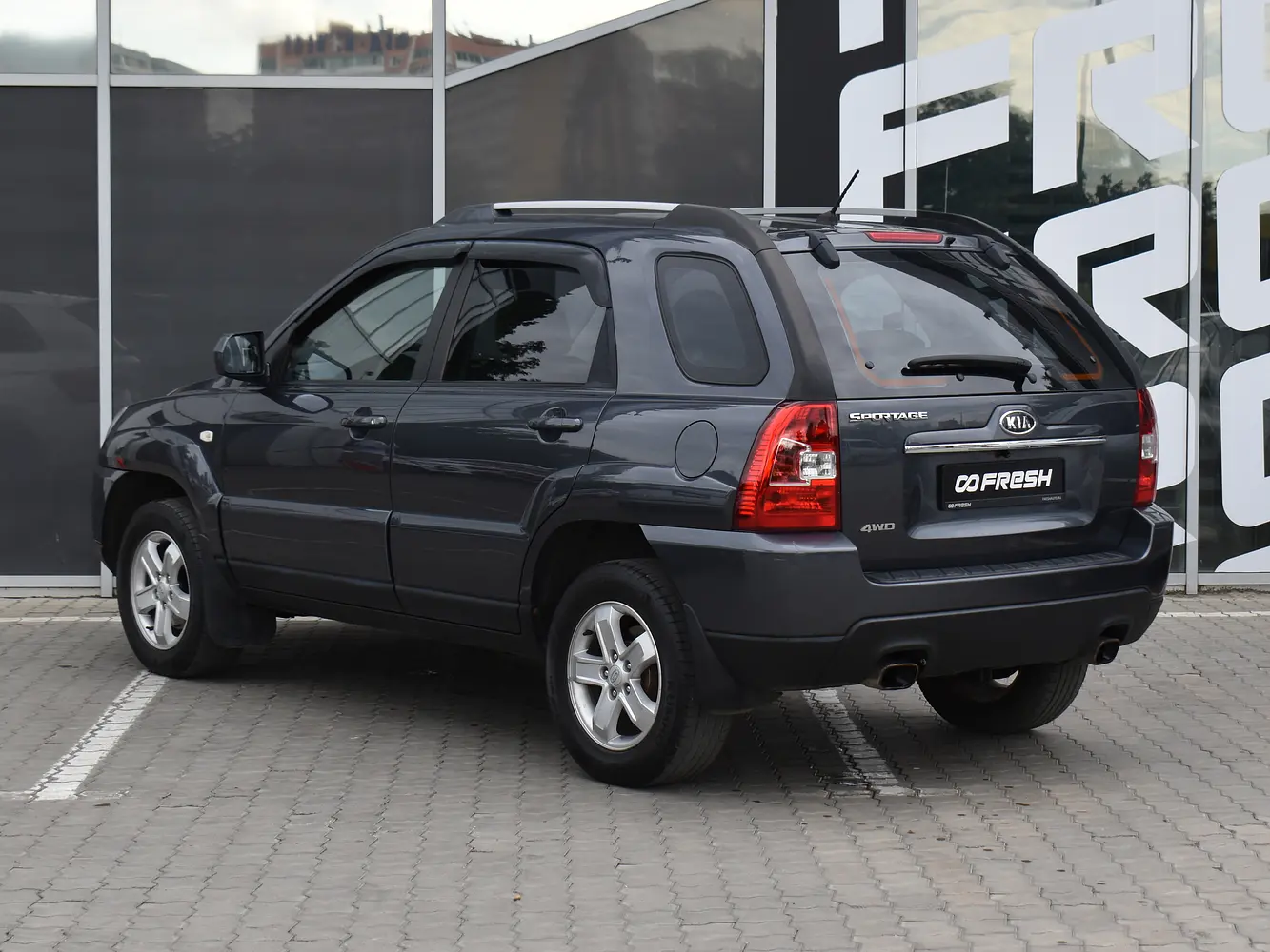 Kia