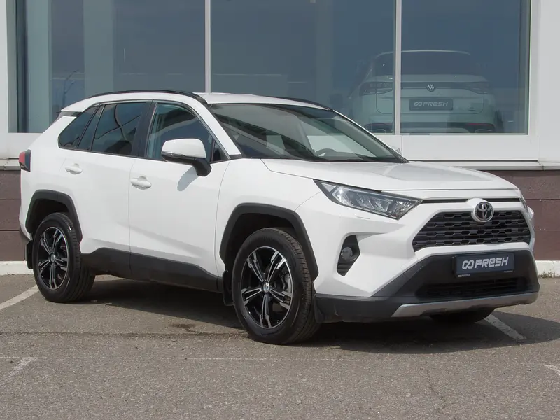 RAV4