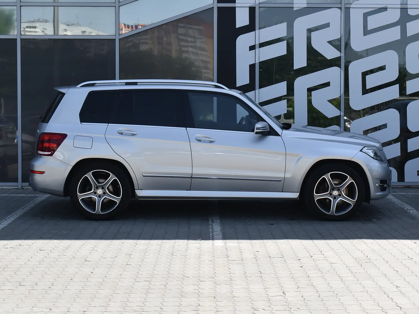 Mercedes-Benz