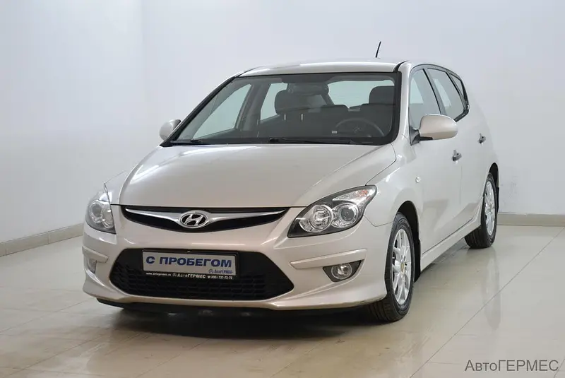 i30
