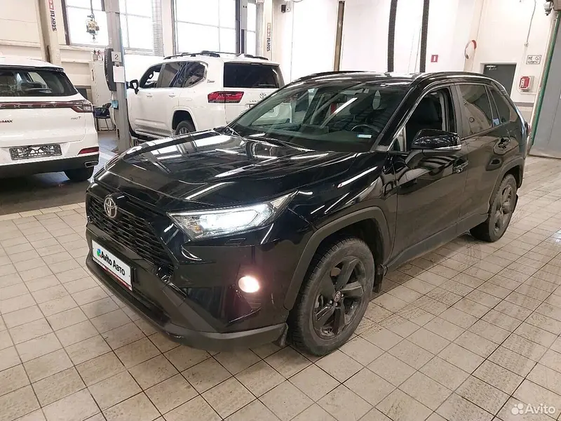 RAV4