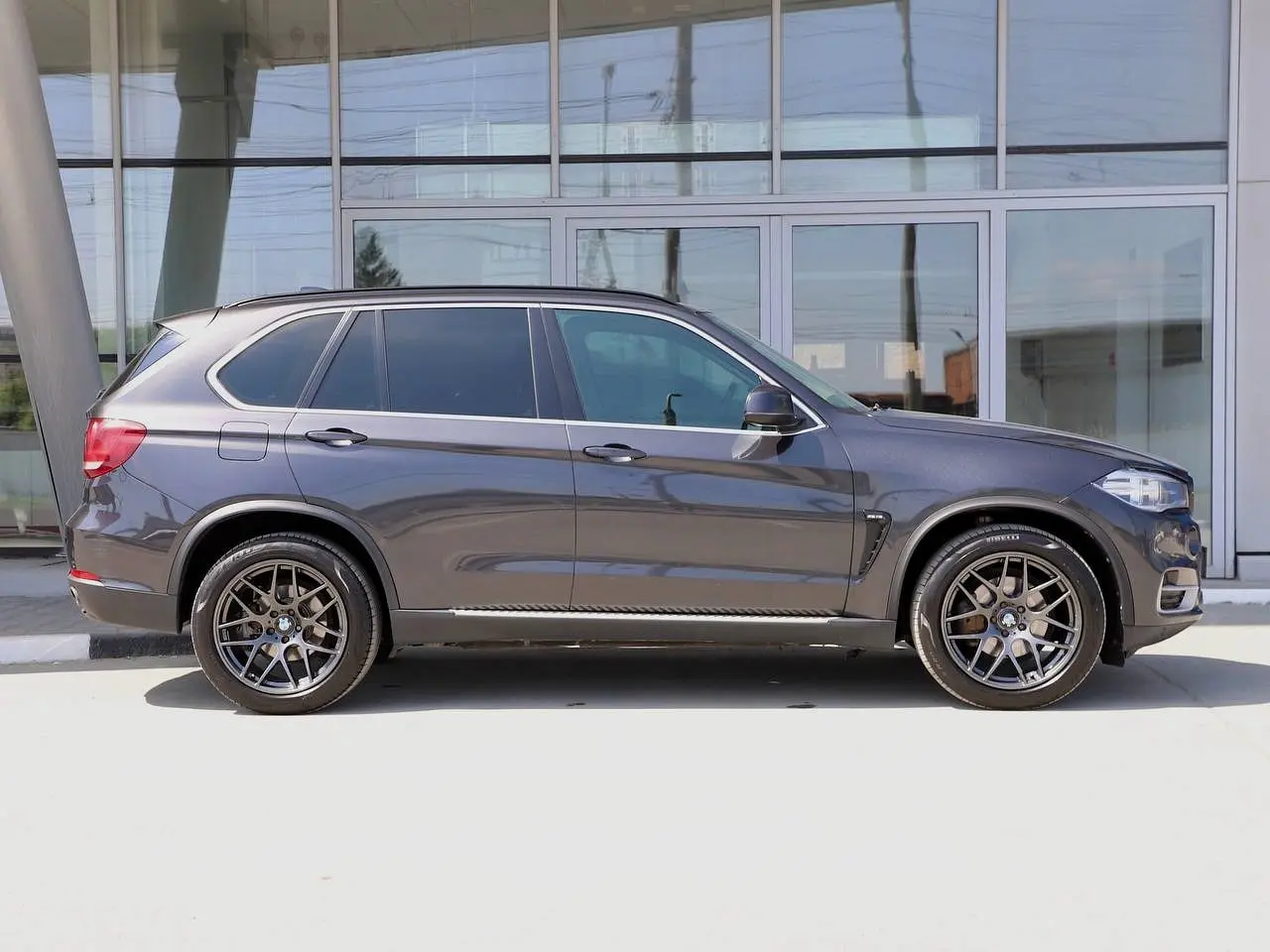 BMW