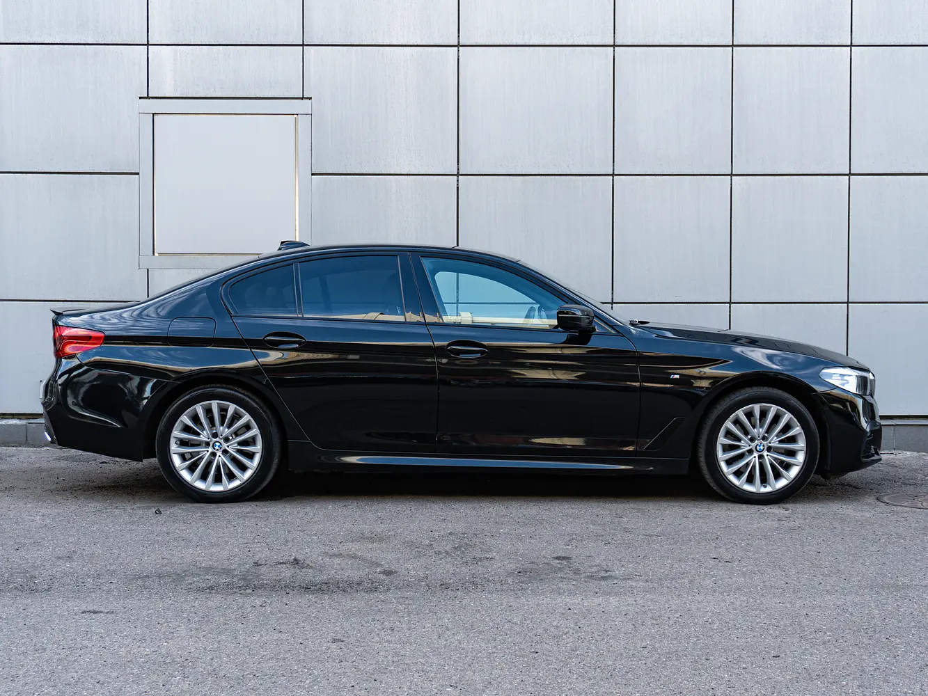 BMW