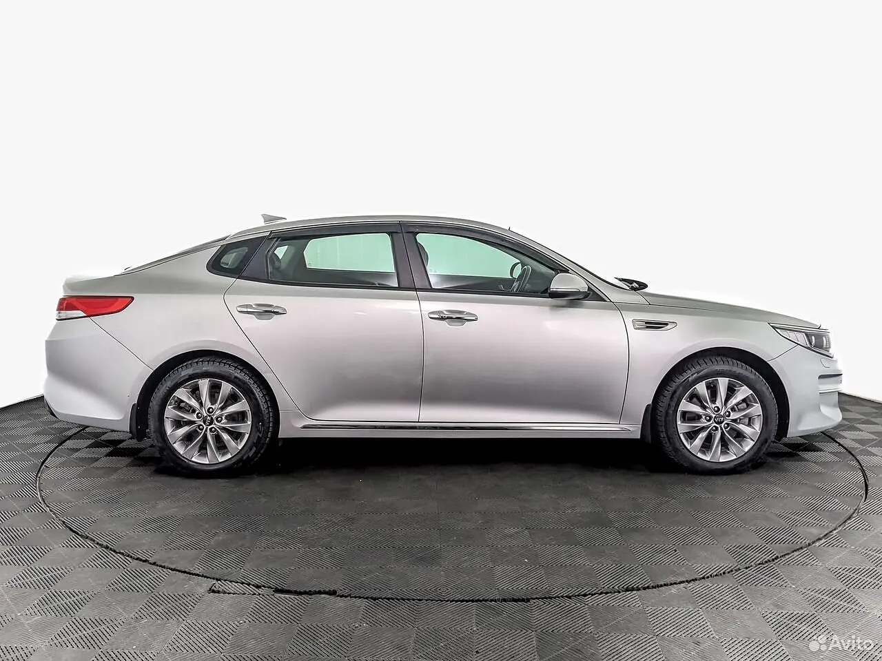 Kia