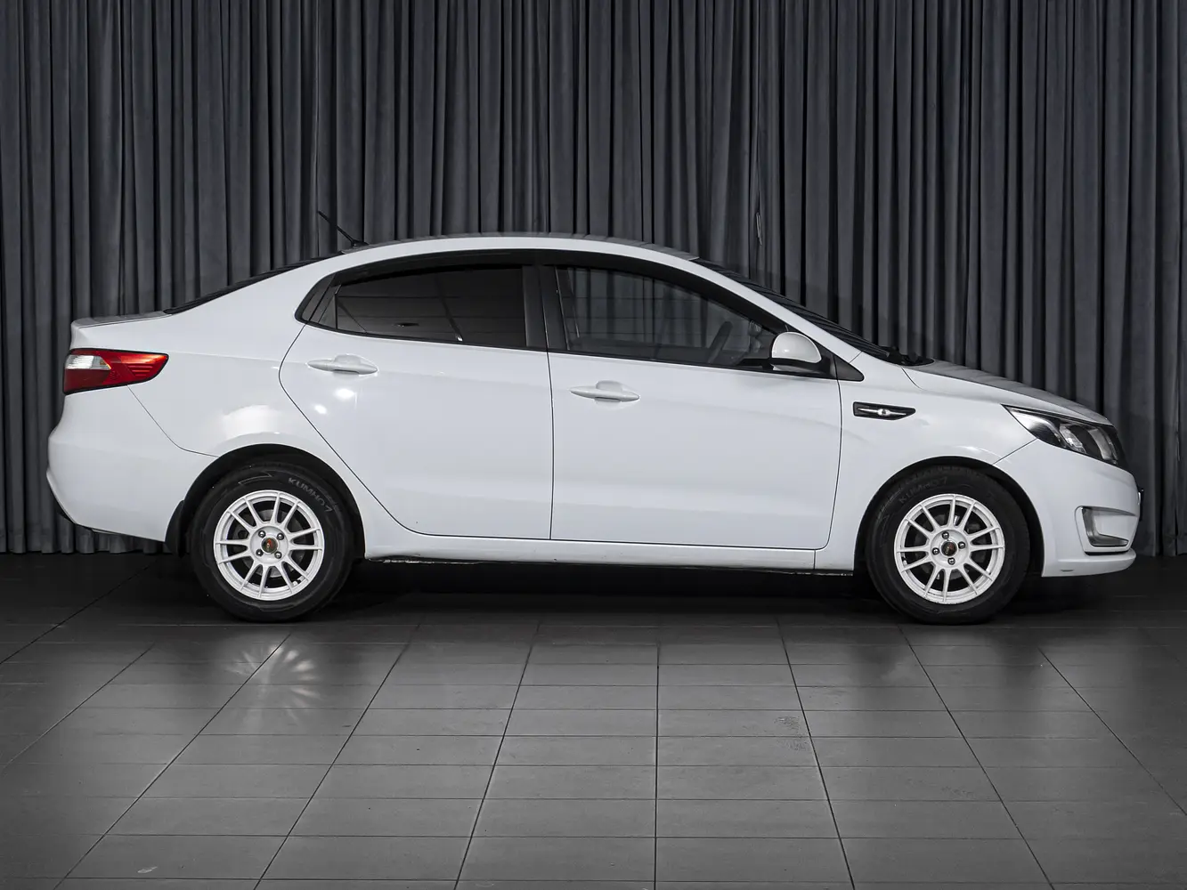 Kia