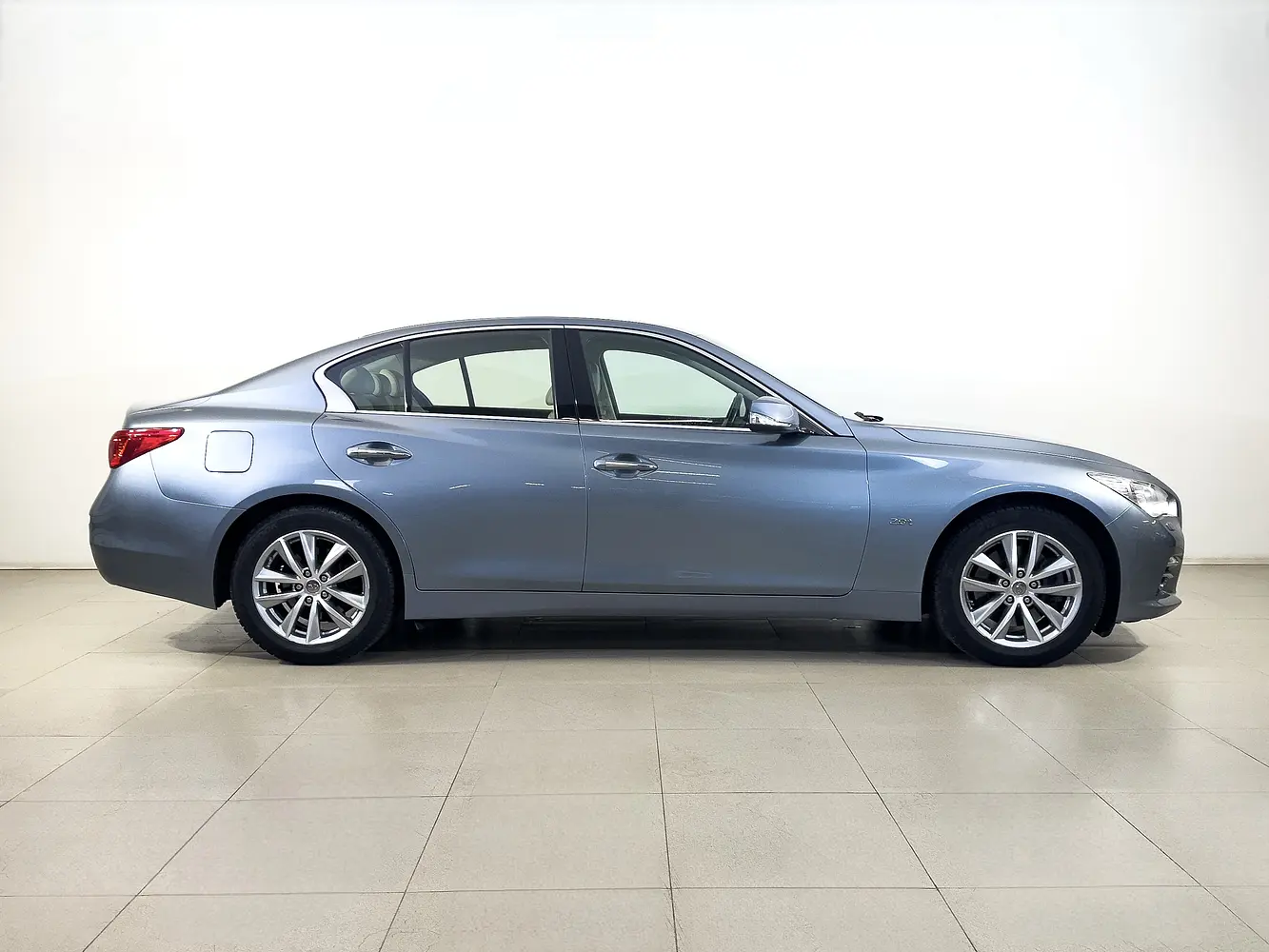 Infiniti