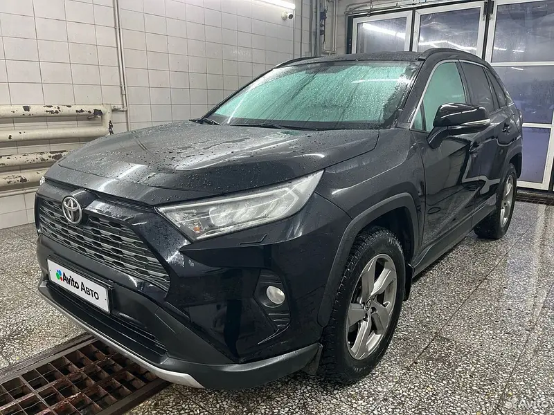 RAV4