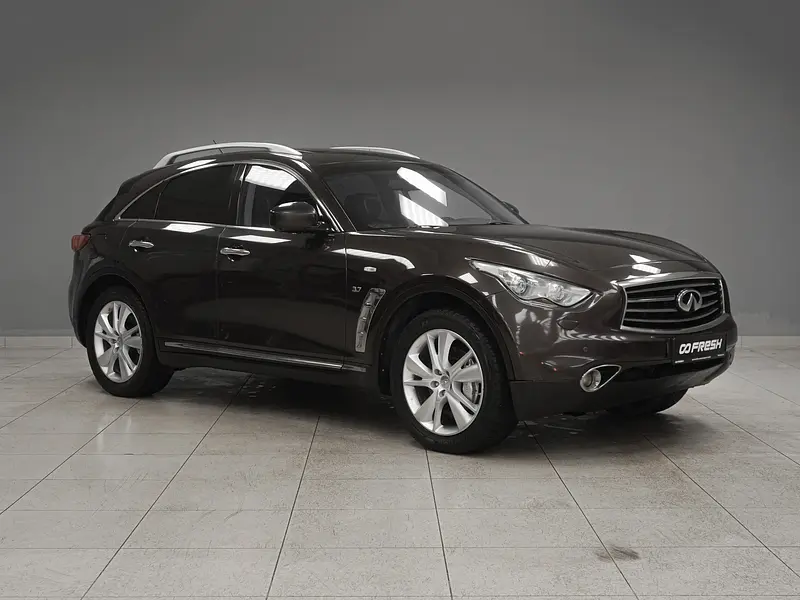 QX70