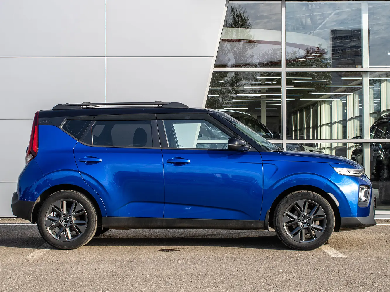 Kia