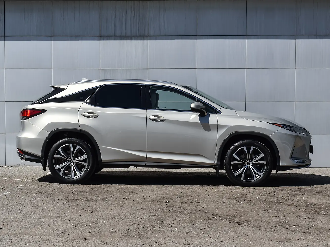 Lexus