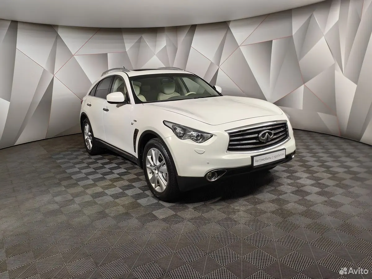 Infiniti