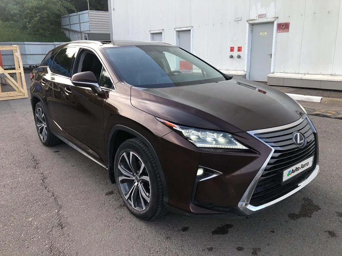 Lexus