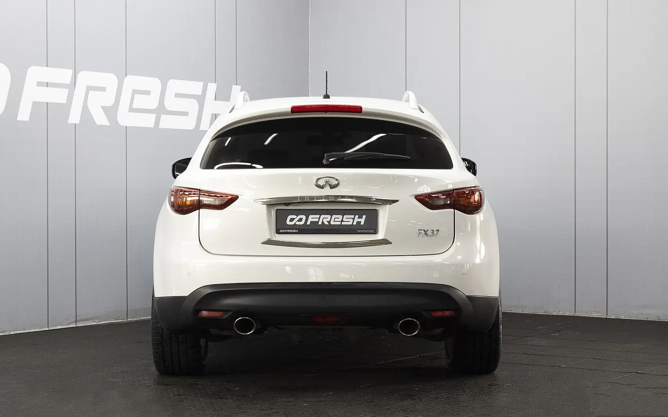 Infiniti