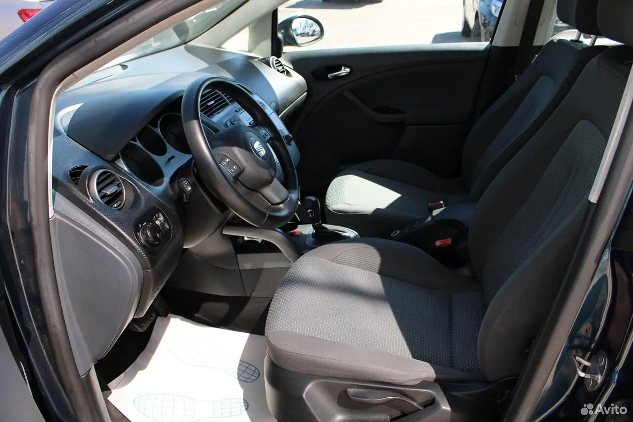 SEAT