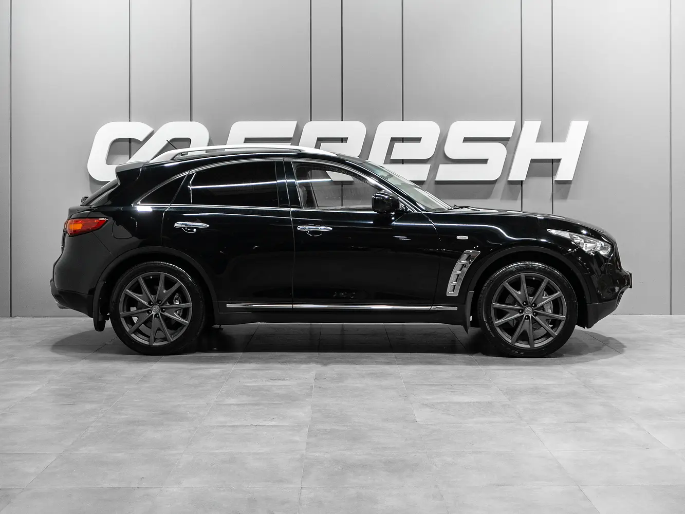 Infiniti