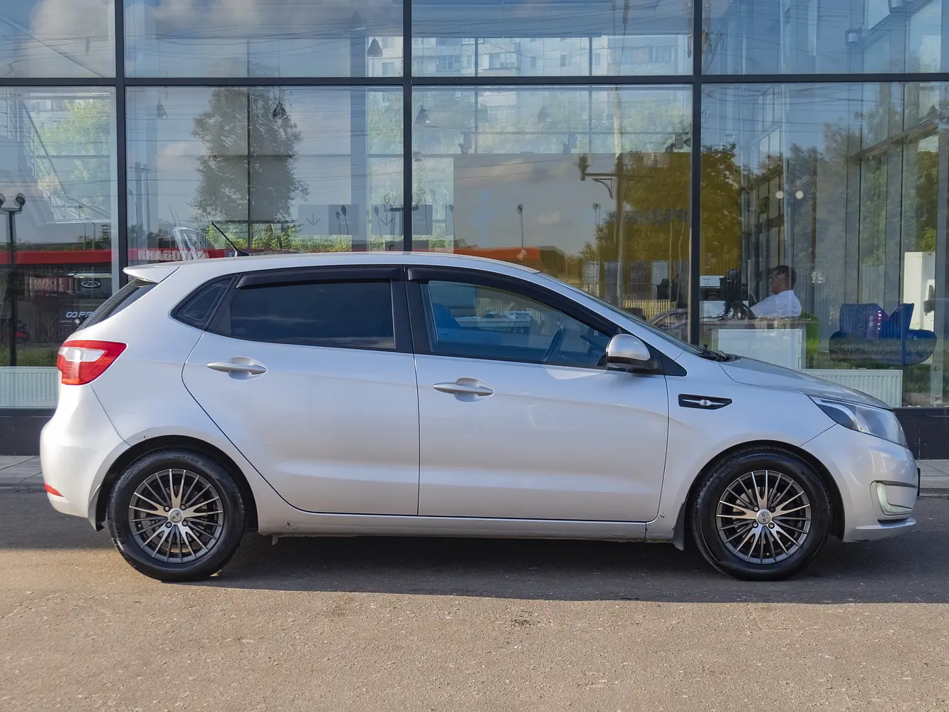Kia
