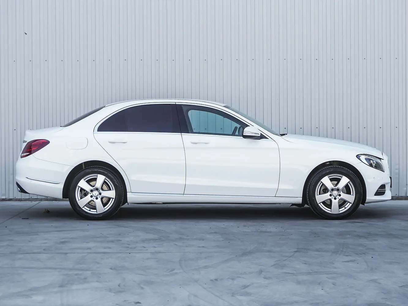 Mercedes-Benz