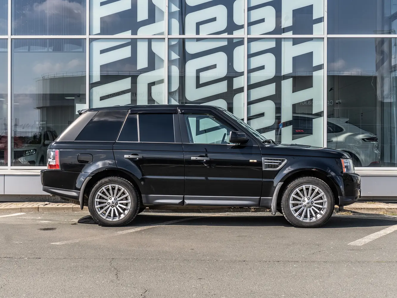Land Rover