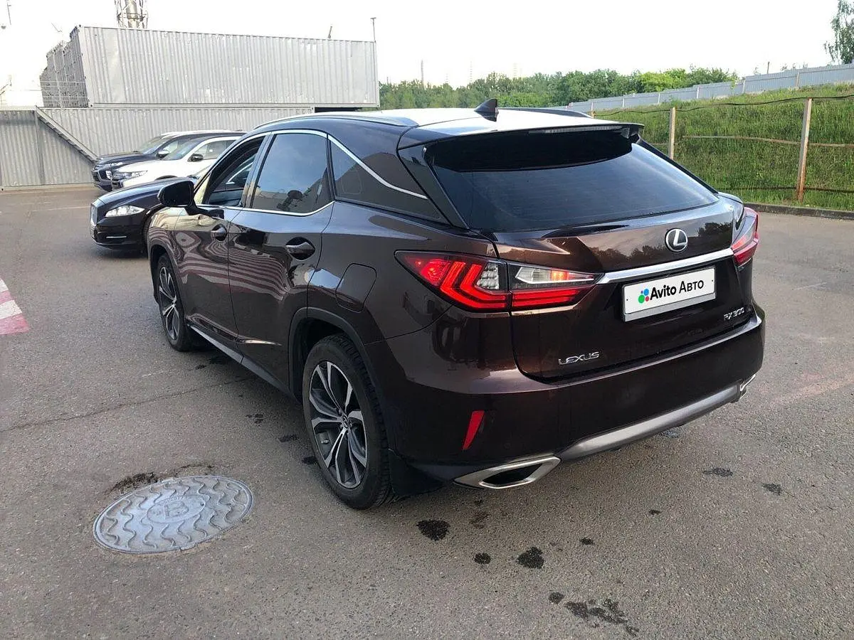 Lexus