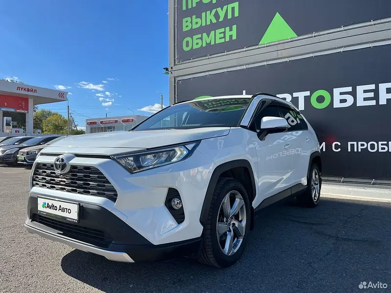 RAV4