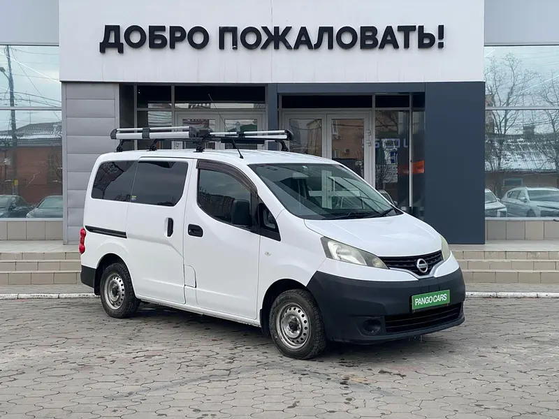 NV200