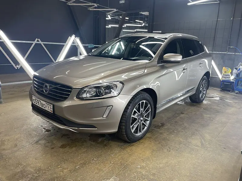 XC60