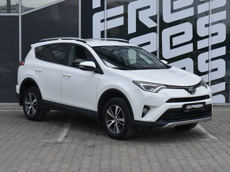 RAV4